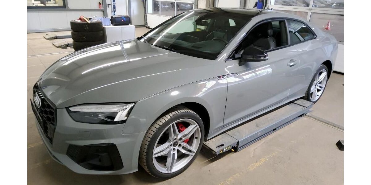 Audi A5 42.554 km 37.353 &euro; Hagen 58091