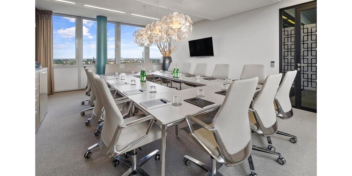 Exklusive 247 Co-Working im Dreischeibenhaus – FLEX Hotdesk zimmer