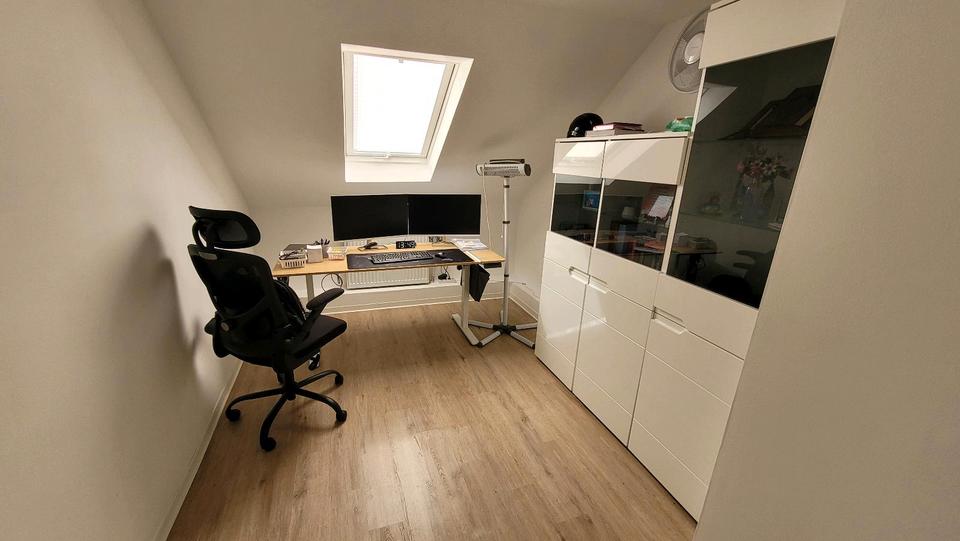 Dachgeschoßwohnung Wuppertal Gemarkung Langerfeld - 5 Zimmer, 120 m&sup2;, 230.000&euro; | Angebot:22881440