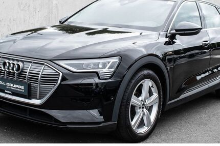 Audi e-tron 57.398 km 28.480 &euro; Düsseldorf 40474