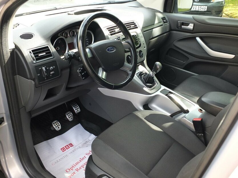 Ford Kuga CHAMPIONS EDITION 4x4 AHK SPORT 188.211 km 6.408 € Köln 50858