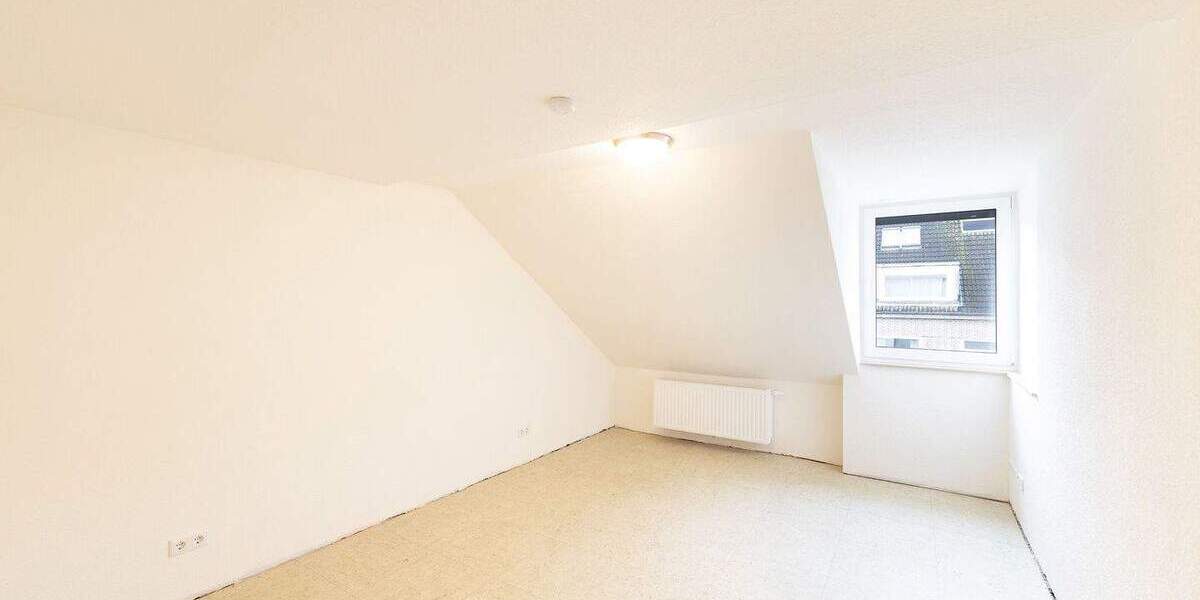 * Erstbezug nach Modernisierung * 2 Zimmer + Wohnküche + Hobbyraum & Balkonoption * 2 zimmer