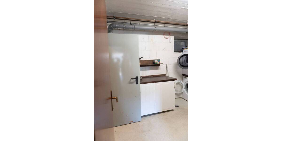 Reihenmittelhaus Remscheid Nord - 5 Zimmer, 146 m&sup2;, 385.000&euro; | Angebot:26080132