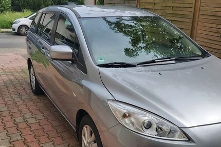 Mazda 5 178.843 km 5.200 &euro; Düsseldorf 40474