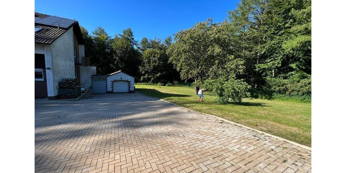 Einfamilienhaus Düsseldorf Stadtmitte - 5 Zimmer, 180 m&sup2;, 580.000&euro; | Angebot:25792432