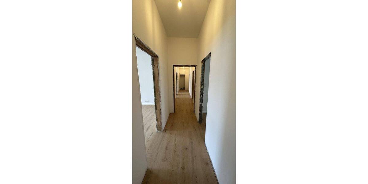 Etagenwohnung Wuppertal Barmen - 4 Zimmer, 94 m&sup2;, 840&euro; | Angebot:26801703