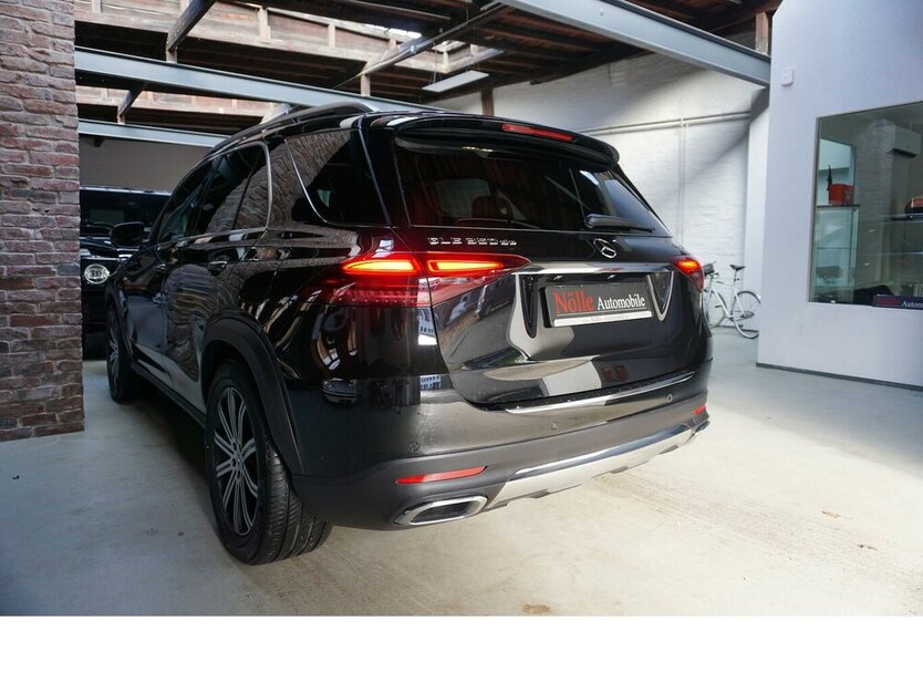 Mercedes-Benz GLE 350 de 4M Leder MBUX Burm Pano 360° Exklusiv 6.308 km 81.900 € Wuppertal 42327
