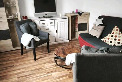 Möbliert 2ZKB , 50 qm Hochparterre , Hund Willkommen 2 zimmer