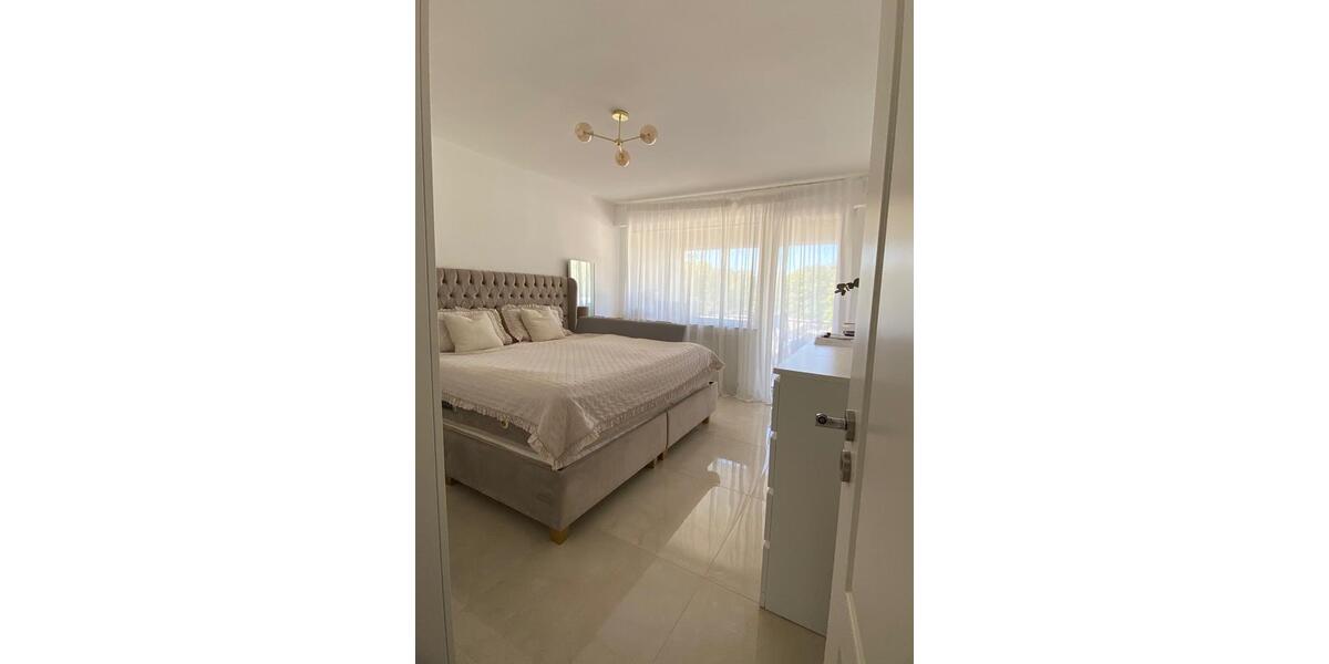 Etagenwohnung Solingen Central - 3 Zimmer, 69 m&sup2;, 1.050&euro; | Angebot:26382989