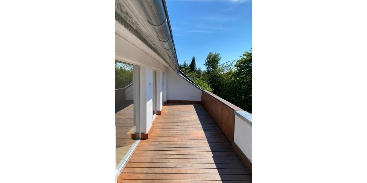 Dachgeschoßwohnung Lindlar - 3 Zimmer, 102 m&sup2;, 955&euro; | Angebot:26256349