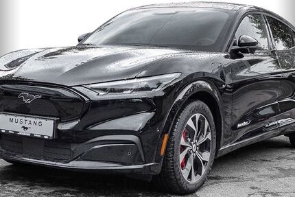 Ford Mustang Mach-E 3.999 km 52.980 &euro; Solingen 42697