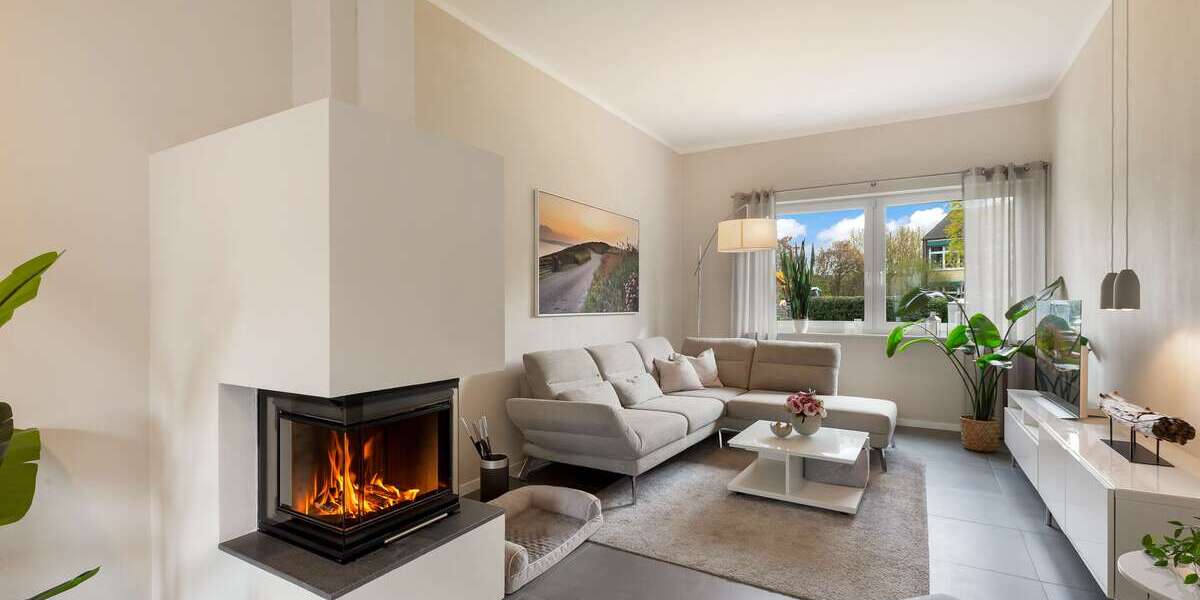 Einfamilienhaus Langenfeld - 5 Zimmer, 150 m&sup2;, 2.500&euro; | Angebot:26105341