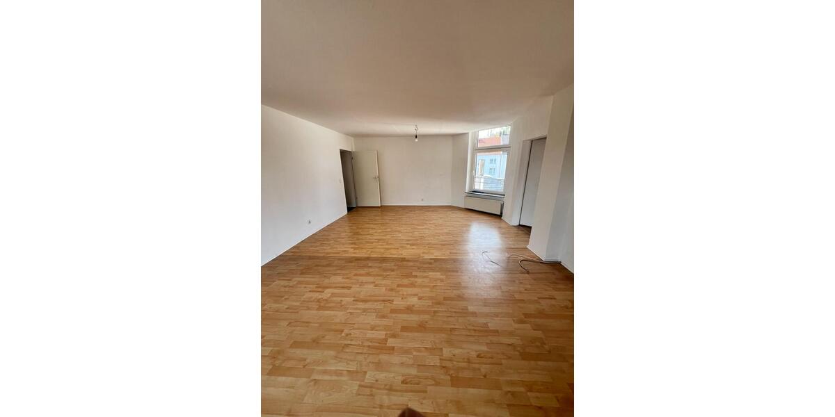 Dachgeschoßwohnung Wuppertal Dornap - 3 Zimmer, 100 m&sup2;, 700&euro; | Angebot:26414550