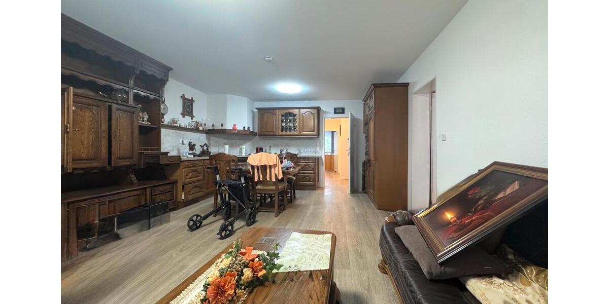 Etagenwohnung Leverkusen Opladen - 3 Zimmer, 82 m&sup2;, 1.000&euro; | Angebot:25416454