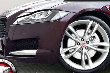 Jaguar XF 76.721 km 7.490 &euro; Düsseldorf 40625