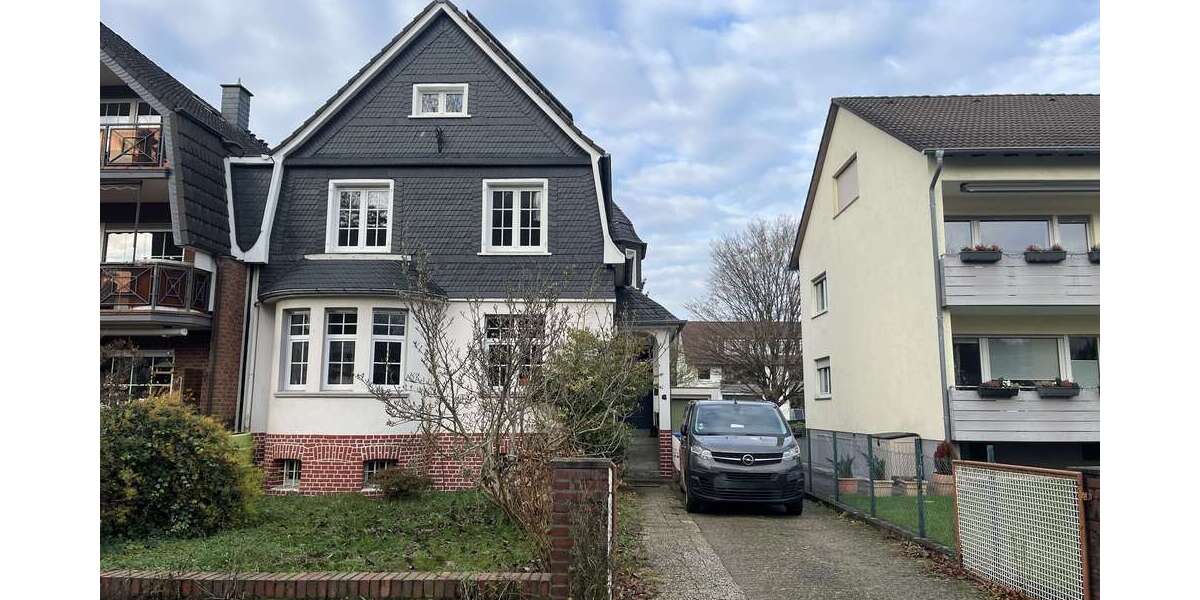 Haus zum Kaufen in Solingen 619.000 € 159 m² 6 zimmer