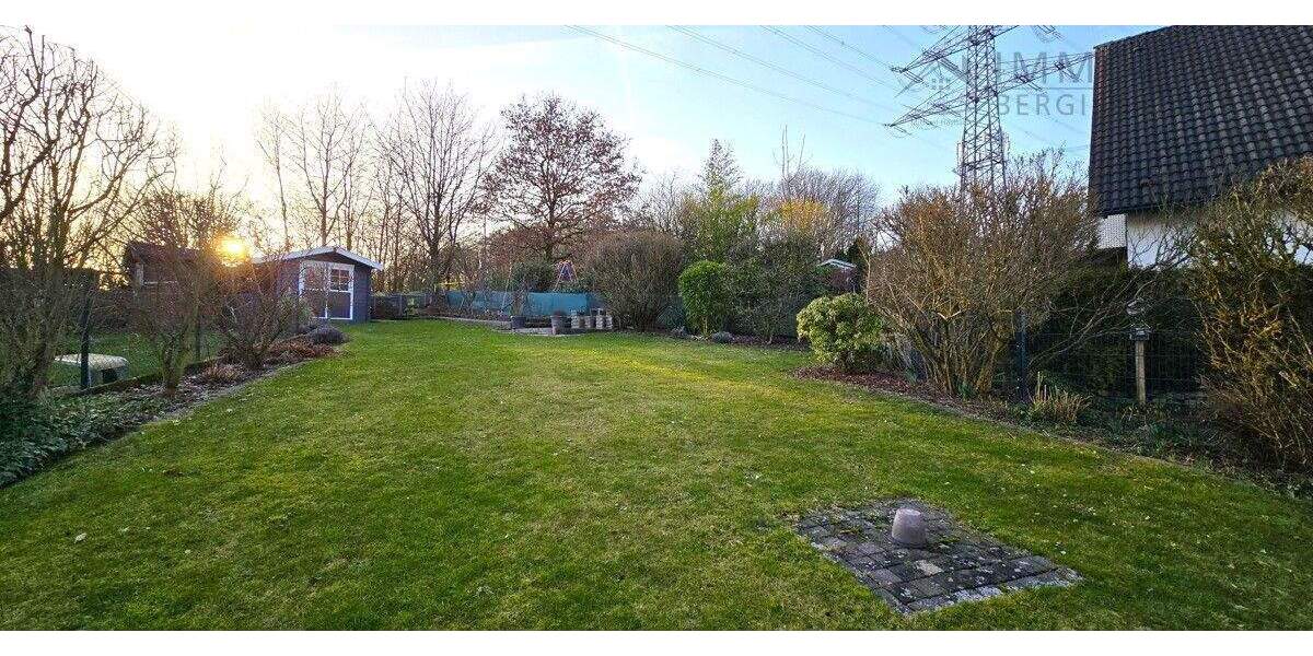 Doppelhaushälfte Hückeswagen Wiehagen - 5 Zimmer, 120 m&sup2;, 425.000&euro; | Angebot:25800230