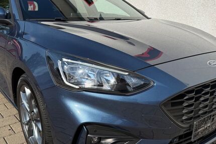 Ford Focus 114.445 km 11.990 &euro; Bergisch Gladbach 51467