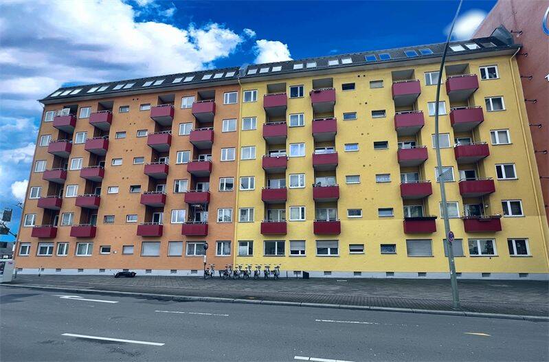 Mitte-Tiergarten- 2 Zi - FREI - Universitätsnah - Optimales Appartment - Für einen Studenten