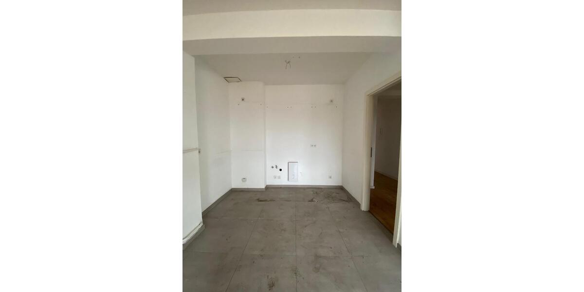 2-Zimmer-Wohnung mit Balkon in Oberbilk Kölnerstraße 2 zimmer