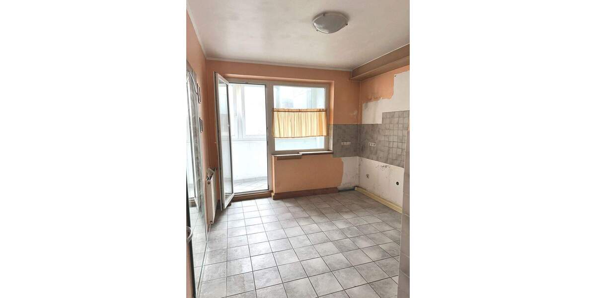 Etagenwohnung Düsseldorf Friedrichstadt - 4 Zimmer, 89 m&sup2;, 360.000&euro; | Angebot:25705671