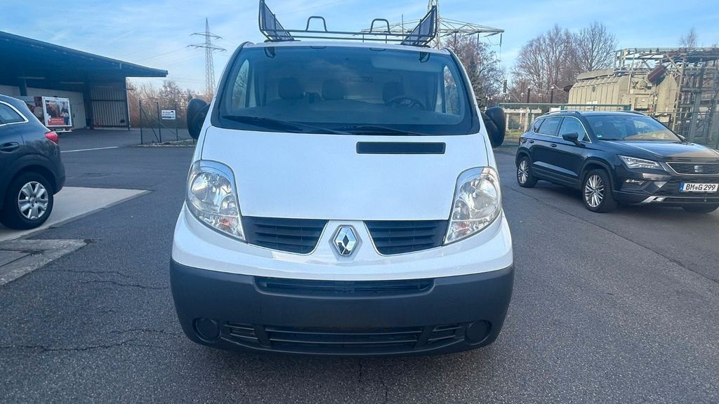Renault Trafic 142.398 km 6.600 &euro; Ratingen 40878