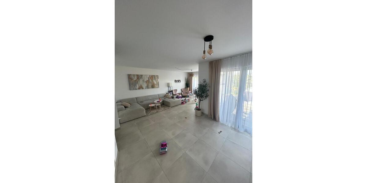 Doppelhaushälfte Mettmann - 4 Zimmer, 135 m&sup2;, 2.250&euro; | Angebot:26268365