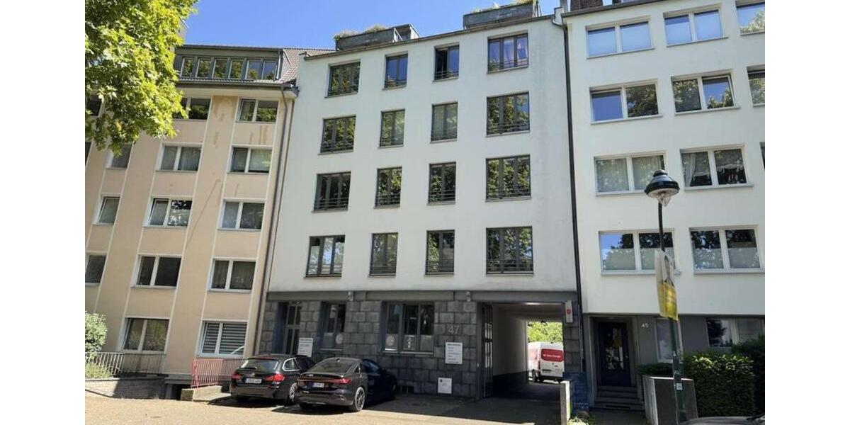 Loftartige Bürofläche in perfekter Lage D-Wehrhahn aufteilbar zimmer