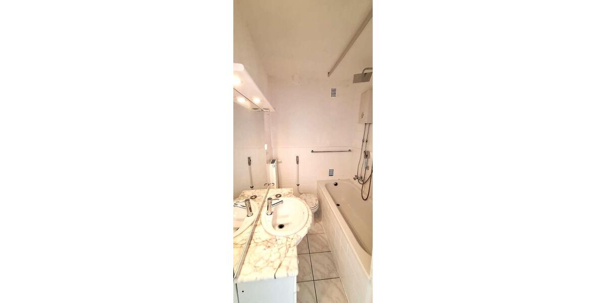 Etagenwohnung Hagen Hagen-Mitte - 3 Zimmer, 75 m&sup2;, 600&euro; | Angebot:26707102