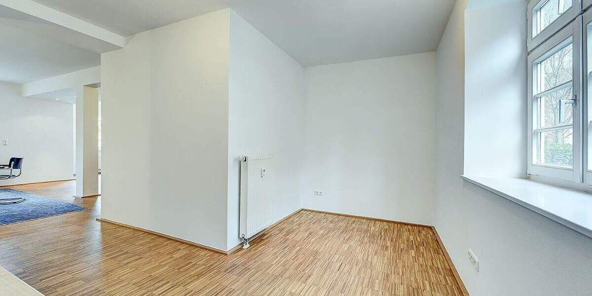 Etagenwohnung Düsseldorf / Derendorf Derendorf - 3 Zimmer, 100 m&sup2;, 709.000&euro; | Angebot:25532303