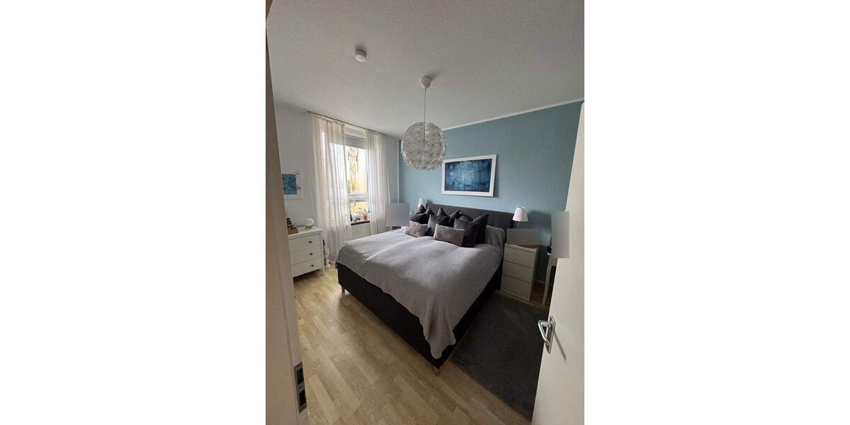 Vielseitiges Wohnhaus: Großfamilie oder 2×3-Zimmer-Wohnungen + Gewerbe & Garten 8 zimmer