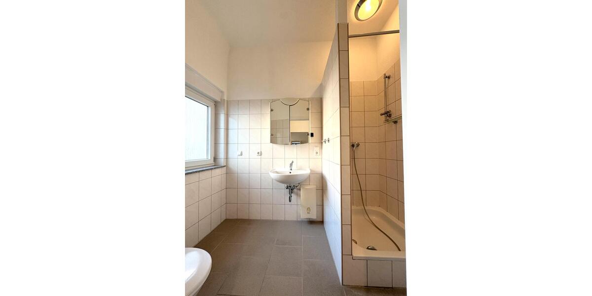 Erdgeschoßwohnung Leverkusen Alkenrath - 2 Zimmer, 53 m&sup2;, 477&euro; | Angebot:24378740