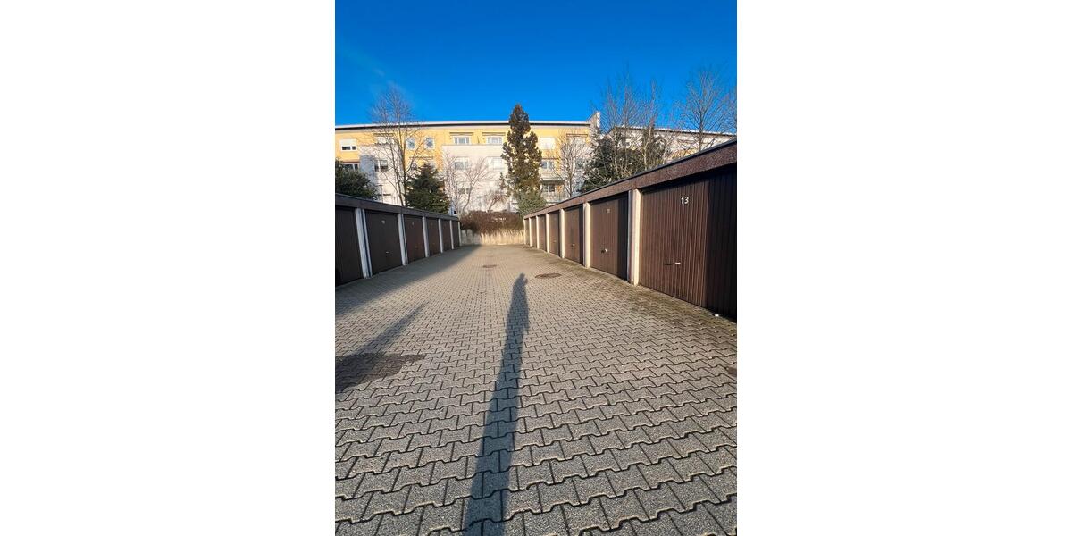 Etagenwohnung Radevormwald - 4 Zimmer, 105 m&sup2;, 950&euro; | Angebot:25630385