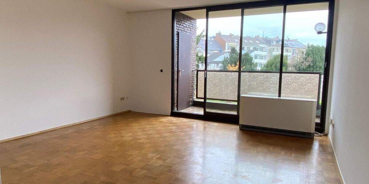 Renovierte 2 Zimmer Wohnung mit Balkon in D-Eller Zentrum 2 zimmer