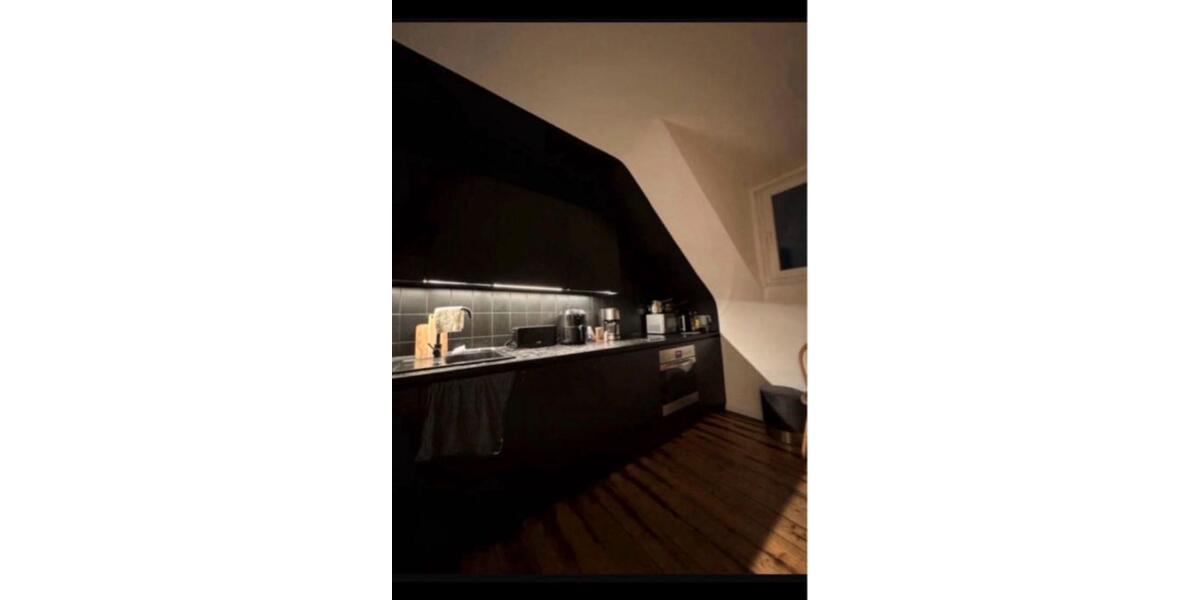 Etagenwohnung Düsseldorf Oberbilk - 3 Zimmer, 20 m&sup2;, 530&euro; | Angebot:26586366