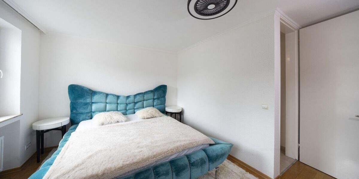 Etagenwohnung Düsseldorf Mörsenbroich - 4 Zimmer, 197 m&sup2;, 590.000&euro; | Angebot:25779188