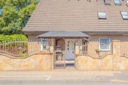 Haus Velbert - 7 Zimmer, 155 m&sup2;, 659.000&euro; | Angebot:27296261