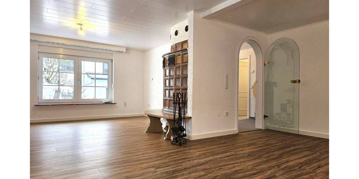 Einfamilienhaus Wipperfürth Ohl - 5 Zimmer, 227 m&sup2;, 1.950&euro; | Angebot:26804400