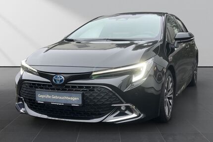 Toyota Corolla 3.225 km 27.490 &euro; Velbert 42549