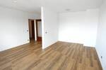Helle City-Wohnung mit Balkon und modernem Bad - zentrale Lage