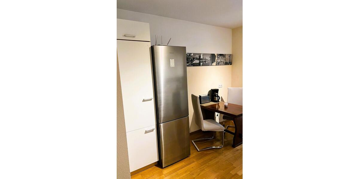 Erdgeschoßwohnung Düsseldorf Stadtbezirk 8 - 3 Zimmer, 100 m&sup2;, 1.400&euro; | Angebot:25658412