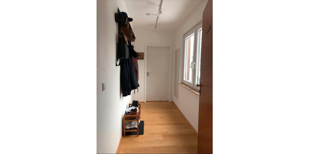 Dachgeschosswohnung mit Dachterrasse in ruhiger Lage 3 zimmer